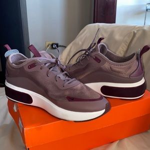 Nike Air Max Sequent